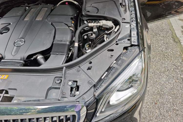 Used Mercedes-Benz Maybach S-Class 2019 S 450 4MATIC Engine Bay Left