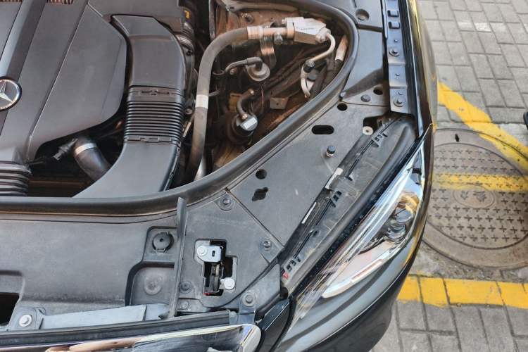 Used Mercedes-Benz Maybach S-Class 2019 Refresh S 450 4MATIC Engine Bay Left