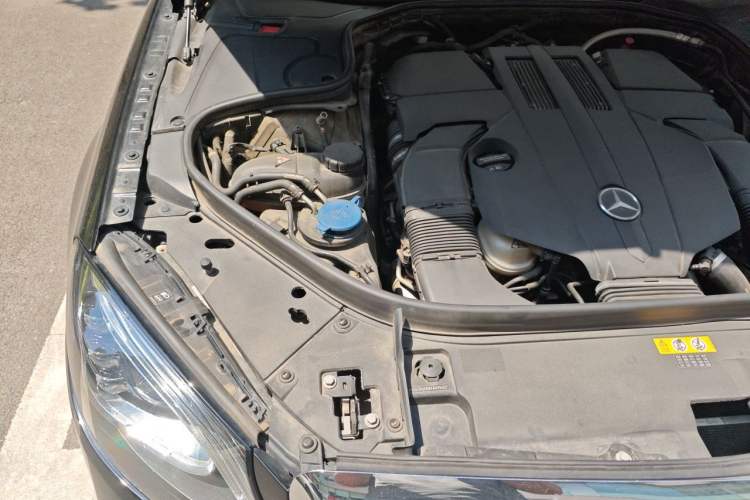 Used Mercedes-Benz Maybach S-Class 2019 Refresh S 450 4MATIC Engine Bay Right