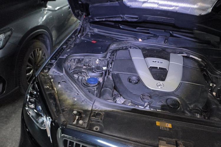 Used Mercedes-Benz Maybach S-Class 2019 S 680 Dual-Tone Collector's Edition Engine Bay Right