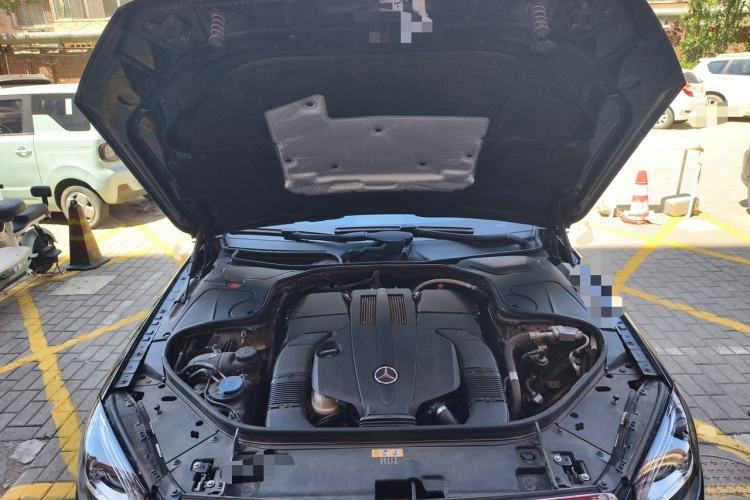 Used Mercedes-Benz Maybach S-Class 2019 Refresh S 450 4MATIC Engine Bay