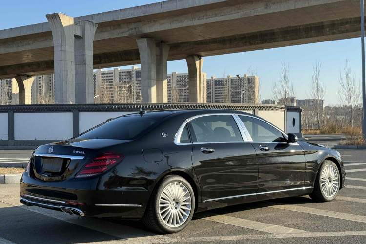Used Mercedes-Benz Maybach S-Class 2019 S 450 4MATIC Exterior 5