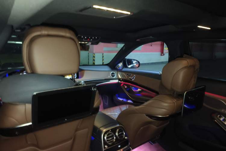 Used Mercedes-Benz Maybach S-Class 2019 S 450 4MATIC Headliner