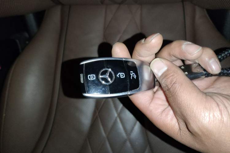 Used Mercedes-Benz Maybach S-Class 2019 S 560 4MATIC Interior 1