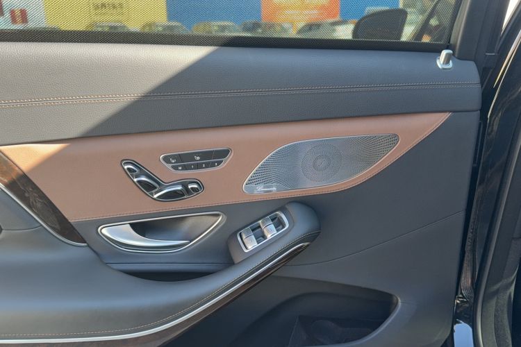 Used Mercedes-Benz Maybach S-Class 2019 S 450 4MATIC Interior 10