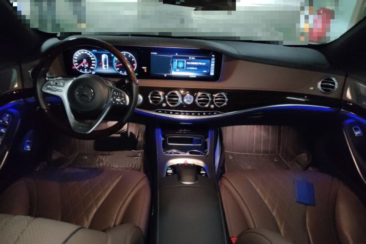 Used Mercedes-Benz Maybach S-Class 2019 S 560 4MATIC Interior 2
