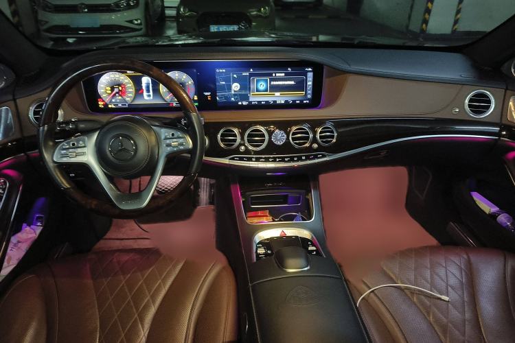 Used Mercedes-Benz Maybach S-Class 2019 S 450 4MATIC Interior 2