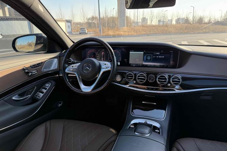 Used Mercedes-Benz Maybach S-Class 2019 S 450 4MATIC Interior 2