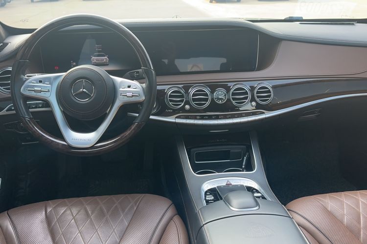 Used Mercedes-Benz Maybach S-Class 2019 S 560 4MATIC Interior 3