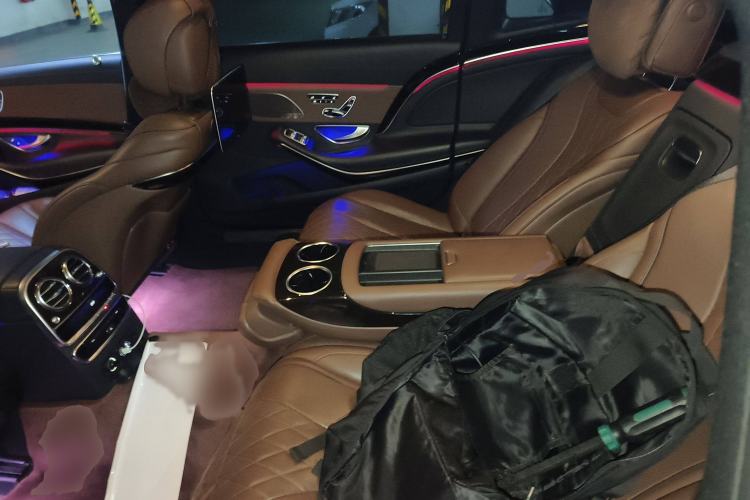 Used Mercedes-Benz Maybach S-Class 2019 S 450 4MATIC Interior 4
