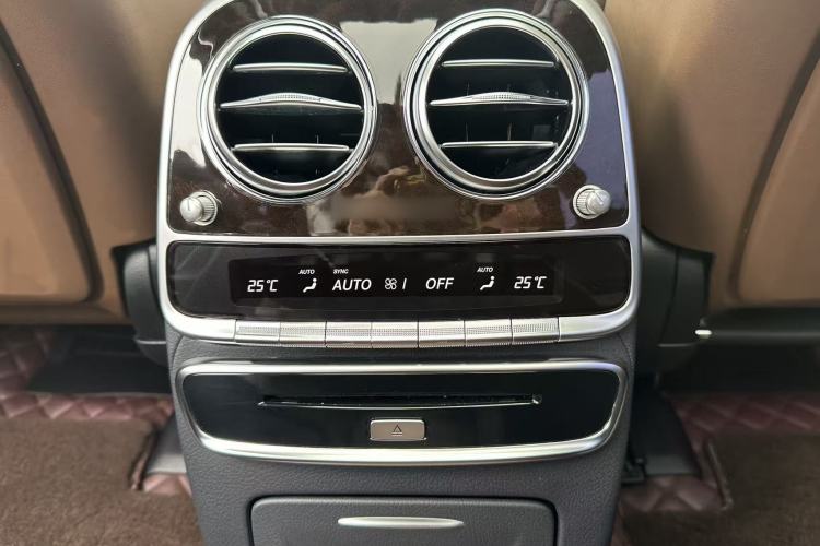 Used Mercedes-Benz Maybach S-Class 2019 S 450 4MATIC Interior 4