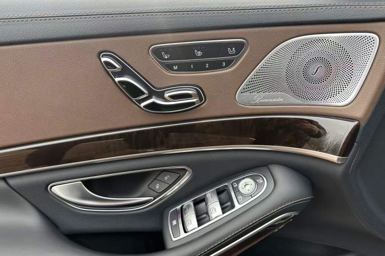Used Mercedes-Benz Maybach S-Class 2019 S 450 4MATIC Interior 6