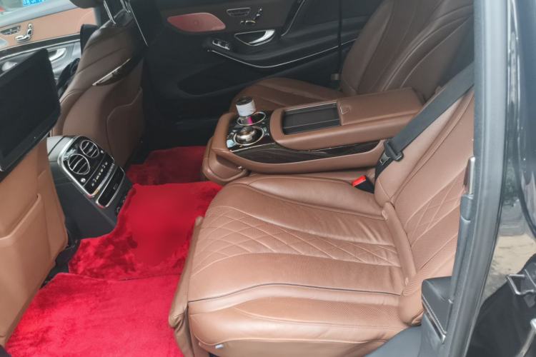 Used Mercedes-Benz Maybach S-Class 2019 S 450 4MATIC Left Rear Seat