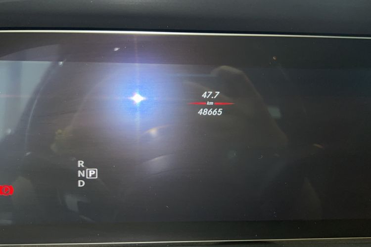 Used Mercedes-Benz Maybach S-Class 2019 Refresh S 450 4MATIC Odometer Close Up