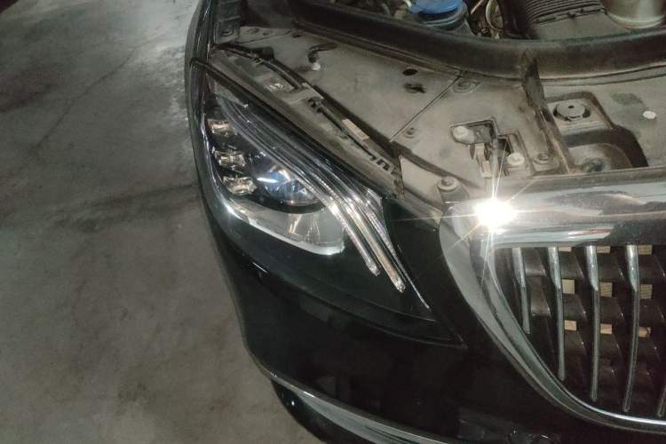 Used Mercedes-Benz Maybach S-Class 2019 S 450 4MATIC Right Front Headlight