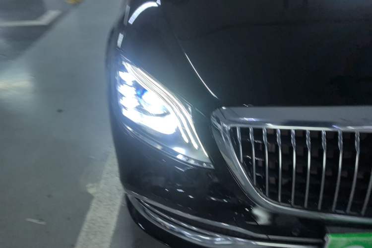 Used Mercedes-Benz Maybach S-Class 2019 S 450 4MATIC Right Front Headlight