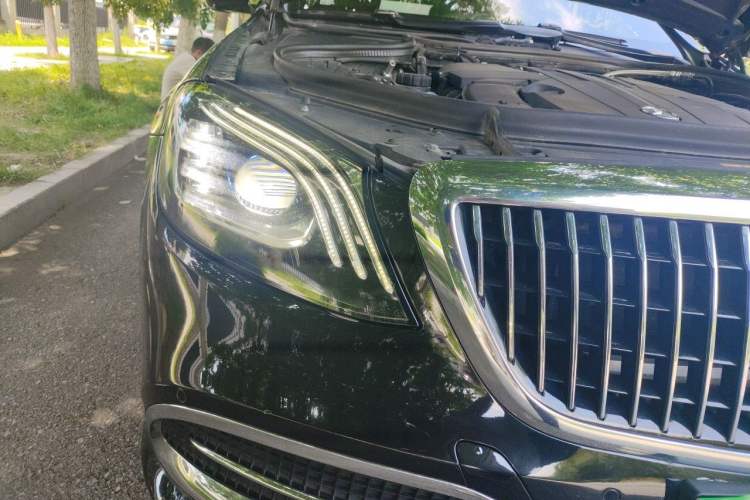 Used Mercedes-Benz Maybach S-Class 2019 S 450 4MATIC Right Front Headlight