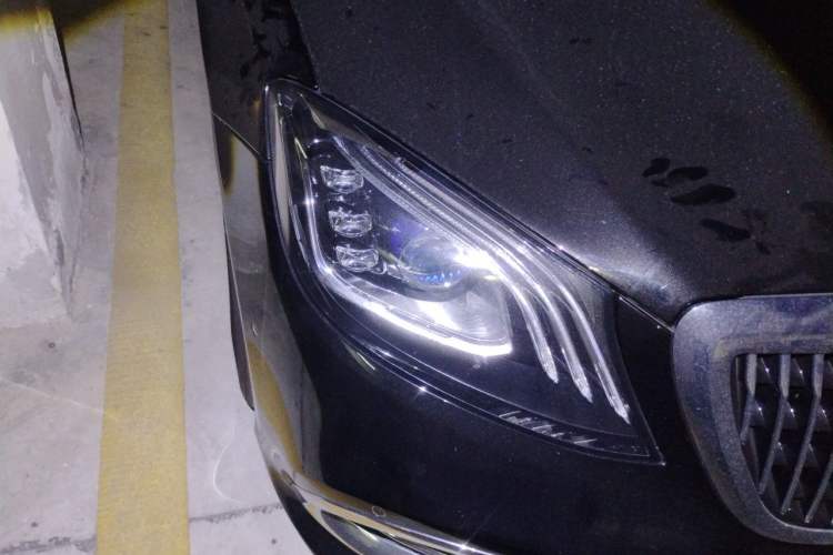 Used Mercedes-Benz Maybach S-Class 2019 Refresh S 450 4MATIC Right Front Headlight