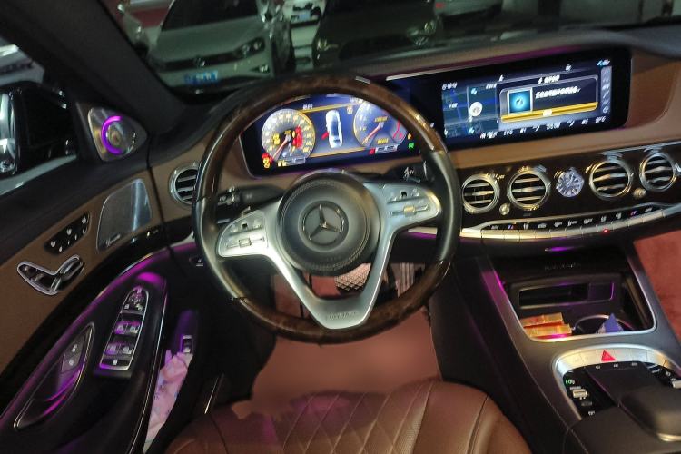 Used Mercedes-Benz Maybach S-Class 2019 S 450 4MATIC Steering Wheel
