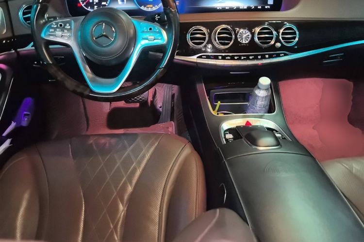 Used Mercedes-Benz Maybach S-Class 2019 S 450 4MATIC Steering Wheel
