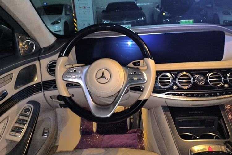 Used Mercedes-Benz Maybach S-Class 2019 S 680 Dual-Tone Collector's Edition Steering Wheel