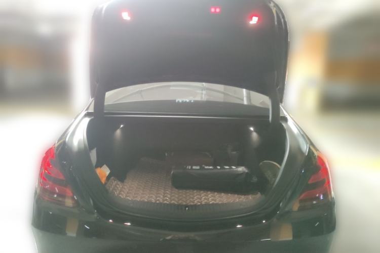 Used Mercedes-Benz Maybach S-Class 2019 S 450 4MATIC Trunk