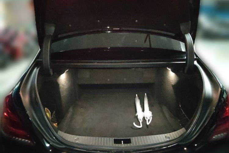 Used Mercedes-Benz Maybach S-Class 2019 Refresh S 450 4MATIC Trunk