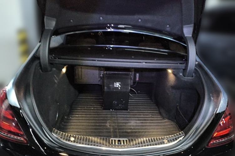 Used Mercedes-Benz Maybach S-Class 2019 S 680 Dual-Tone Collector's Edition Trunk