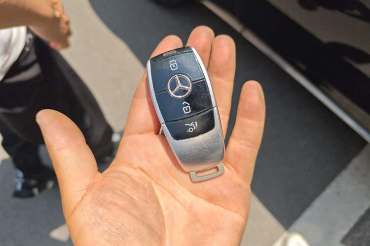 Used Mercedes-Benz Maybach S-Class 2019 Refresh S 450 4MATIC Vehicle Key