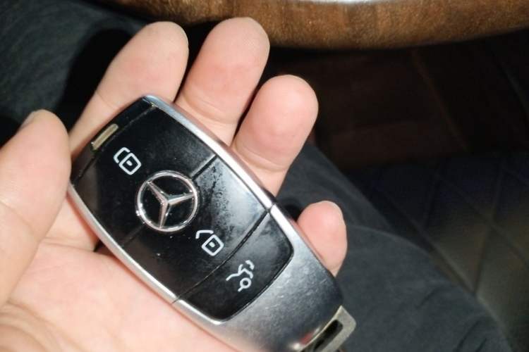 Used Mercedes-Benz Maybach S-Class 2019 S 450 4MATIC Vehicle Key