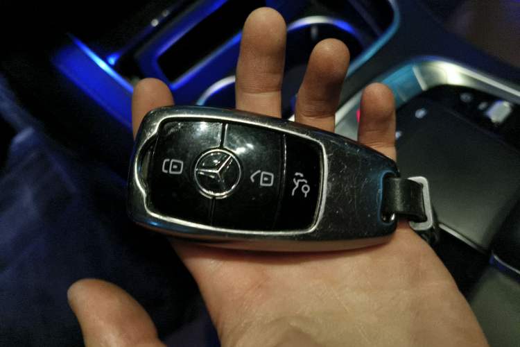 Used Mercedes-Benz Maybach S-Class 2019 S 450 4MATIC Vehicle Key