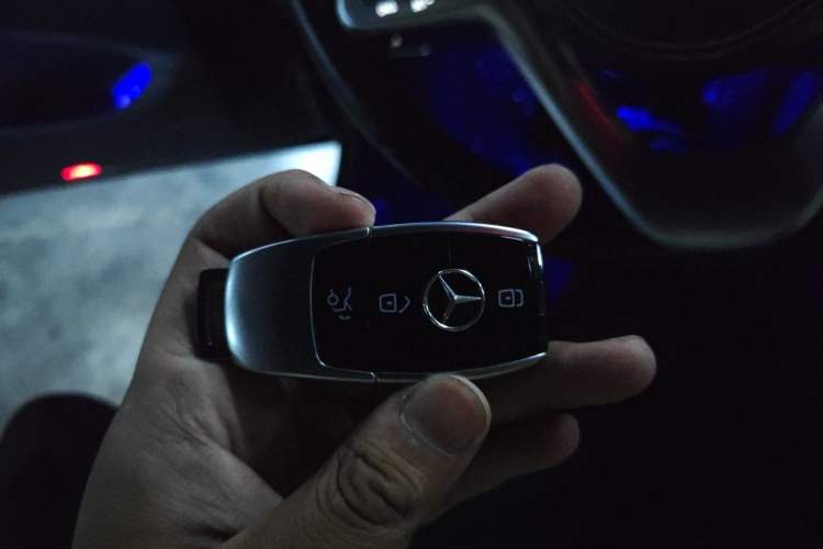 Used Mercedes-Benz Maybach S-Class 2019 S 560 4MATIC Vehicle Key