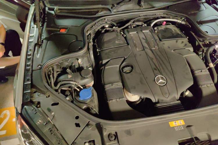 Used Mercedes-Benz Maybach S-Class 2019 Refresh S 450 4MATIC Engine Bay Right