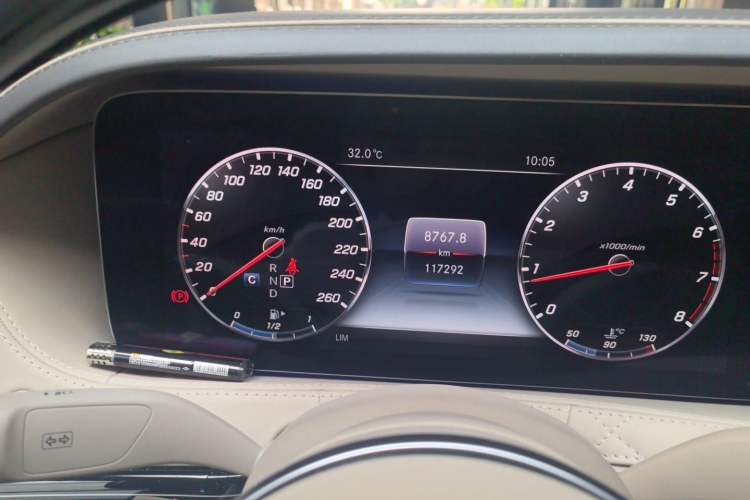 Used Mercedes-Benz Maybach S-Class 2019 S 680 Dual-Tone Collector's Edition Instrument Cluster