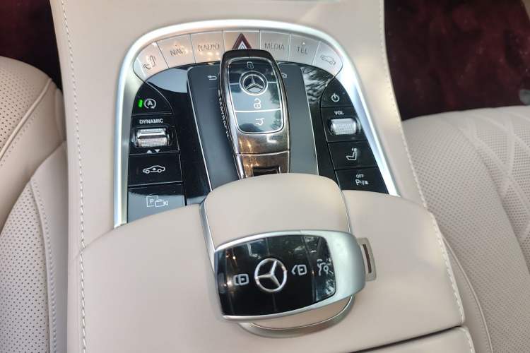 Used Mercedes-Benz Maybach S-Class 2019 S 450 4MATIC Vehicle Key
