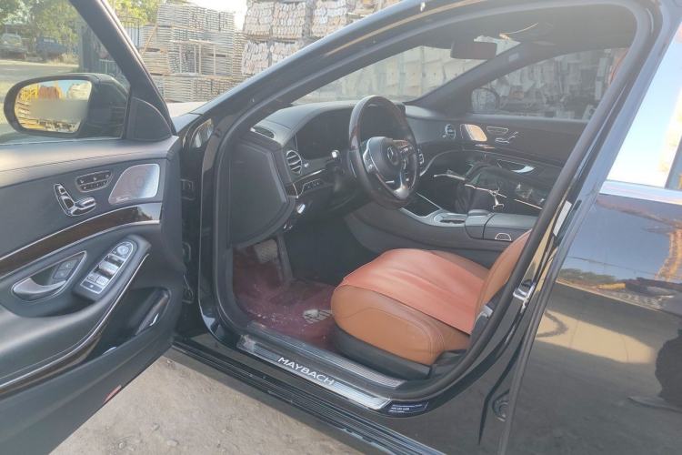 Used Mercedes-Benz Maybach S-Class 2020 S 450 4MATIC Collector's Edition Driver Seat