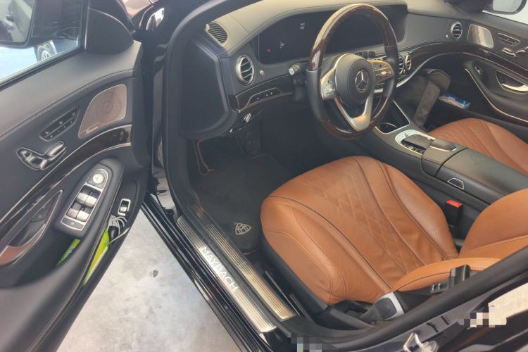 Used Mercedes-Benz Maybach S-Class 2020 S 450 4MATIC Collector's Edition Driver Seat