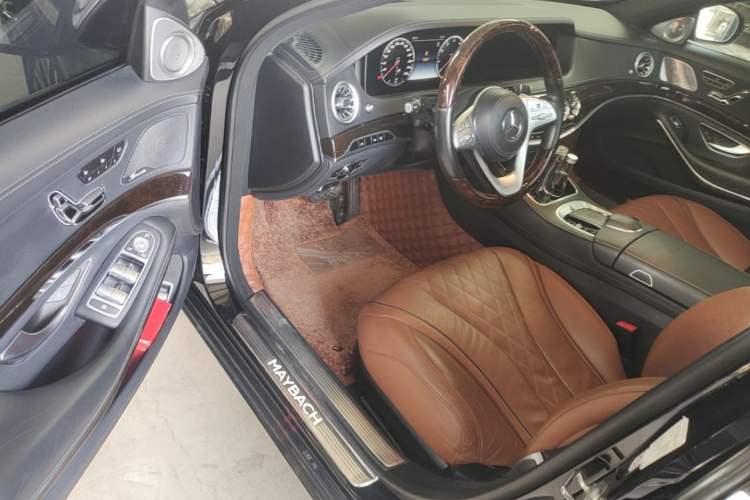 Used Mercedes-Benz Maybach S-Class 2020 S 450 4MATIC Collector's Edition Driver Seat
