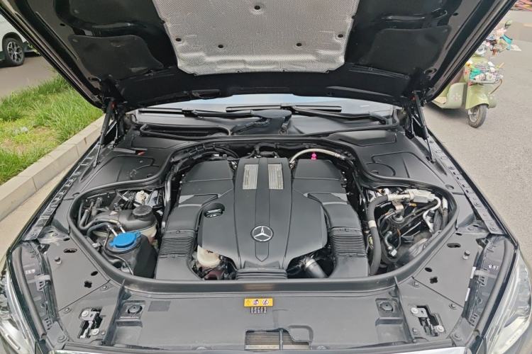 Used Mercedes-Benz Maybach S-Class 2020 S 450 4MATIC Engine Bay