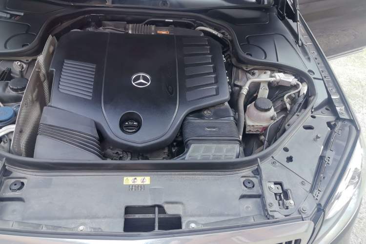 Used Mercedes-Benz Maybach S-Class 2020 S 450 4MATIC Collector's Edition Engine Bay Left