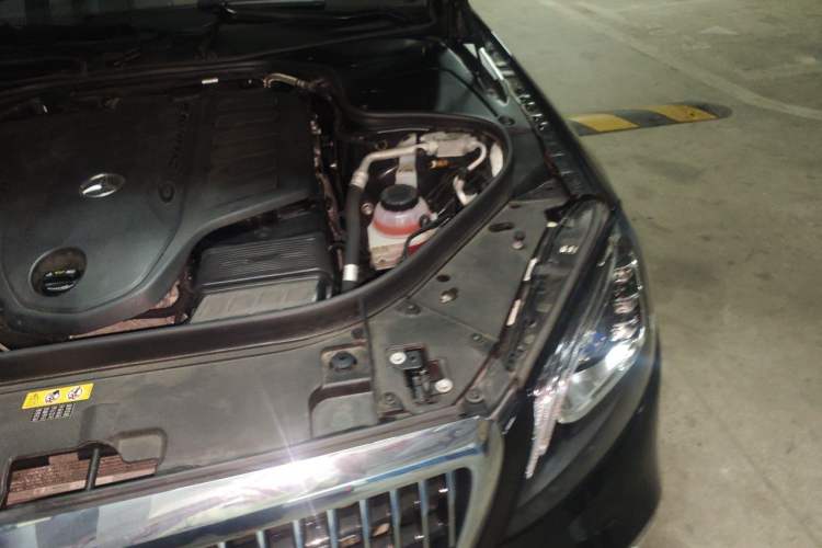 Used Mercedes-Benz Maybach S-Class 2020 S 450 4MATIC Collector's Edition Engine Bay Left