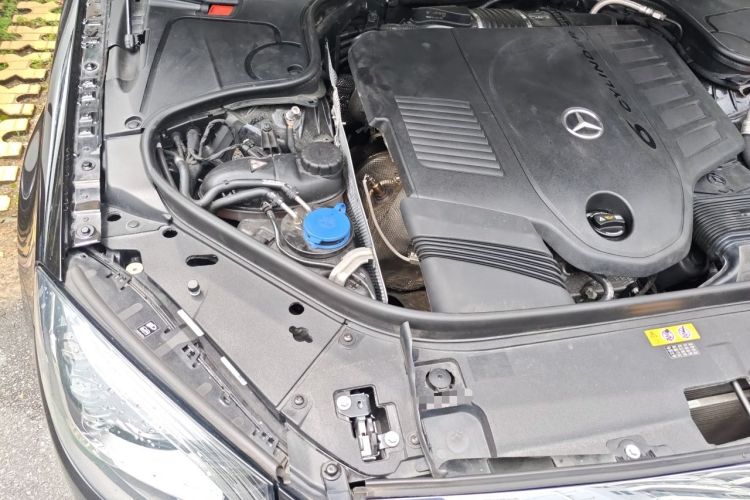 Used Mercedes-Benz Maybach S-Class 2020 S 450 4MATIC Collector's Edition Engine Bay Right