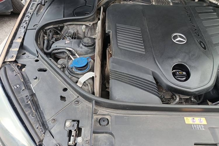 Used Mercedes-Benz Maybach S-Class 2020 S 450 4MATIC Collector's Edition Engine Bay Right