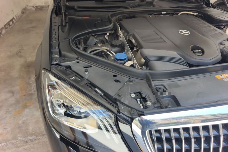 Used Mercedes-Benz Maybach S-Class 2020 S 450 4MATIC Collector's Edition Engine Bay Right