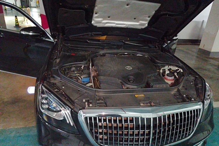 Used Mercedes-Benz Maybach S-Class 2020 S 450 4MATIC Collector's Edition Engine Bay Right