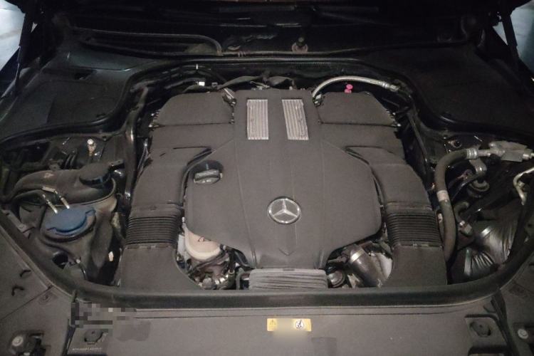 Used Mercedes-Benz Maybach S-Class 2020 S 450 4MATIC Engine Bay