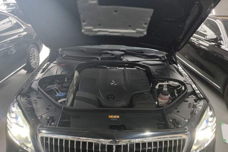 Used Mercedes-Benz Maybach S-Class 2020 S 450 4MATIC Collector's Edition Engine Bay