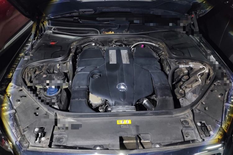 Used Mercedes-Benz Maybach S-Class 2020 S 450 4MATIC Engine Bay