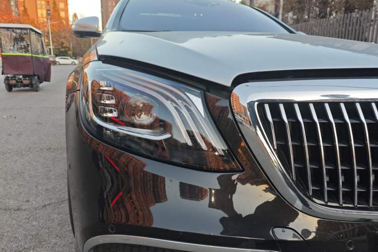 Used Mercedes-Benz Maybach S-Class 2020 S 450 4MATIC Collector's Edition Exterior 6