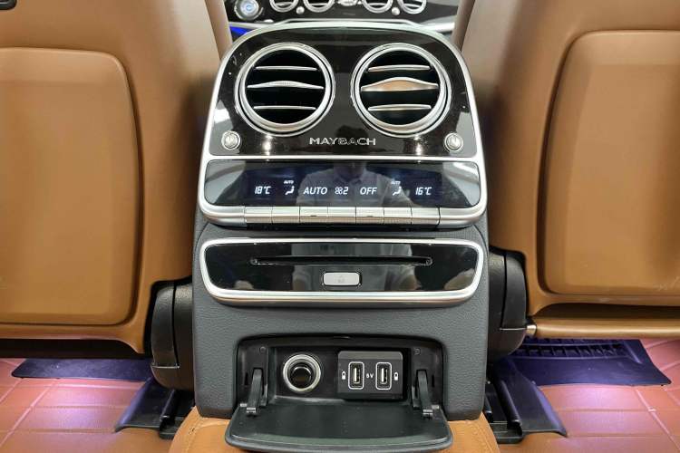 Used Mercedes-Benz Maybach S-Class 2020 S 450 4MATIC Collector's Edition Exterior 7